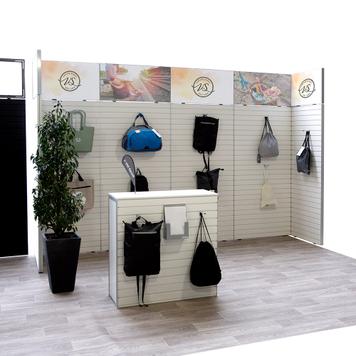 FlexiSlot-® Slatwall Messestand "Style-Black" - 3.900 x 800 mm hovedstand